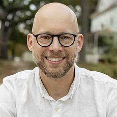 Professor Lance Cummings